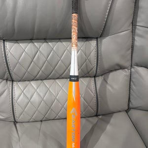 Easton Mako Orange 28”-11 Like New!!