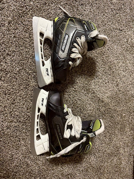 Bauer GSX Hockey Goalie Skates Regular Width  12 (Used)