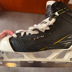 2017 CCM Tacks Hockey Skates Regular Width Pro Stock 9.5 (Used)