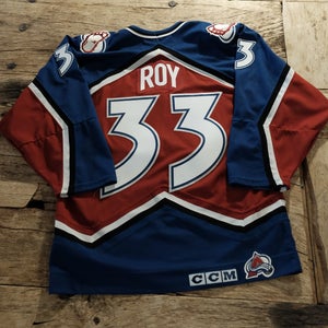 Colorado Avalanche #33 Patrick Roy CCM Vintage Away Jersey Size M