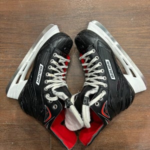 Youth Bauer Vapor X250 Hockey Skates Regular Width 12 (Used)