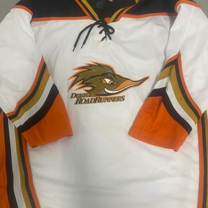 Durham Roadrunners JrA jersey