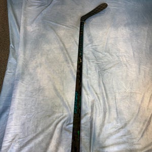 Senior Bauer Twitch Hockey Stick Right Handed P92 (Used)