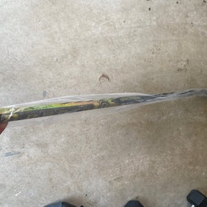 Intermediate Gold Bauer Proto-R Left Hand Hockey Stick P28 (New)