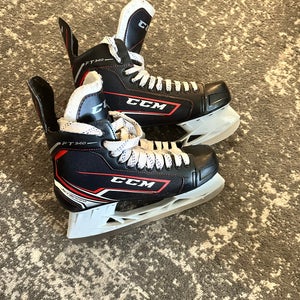 CCM JetSpeed FT340 Hockey Skates Regular Width  9 (Used)