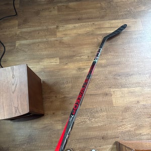 Intermediate CCM Jetspeed FT7 Pro Right Handed Hockey Stick P28 (Used)