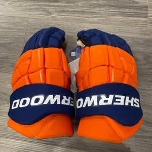 14" Sherwood Edmonton Oilers Reverse Retro Gloves