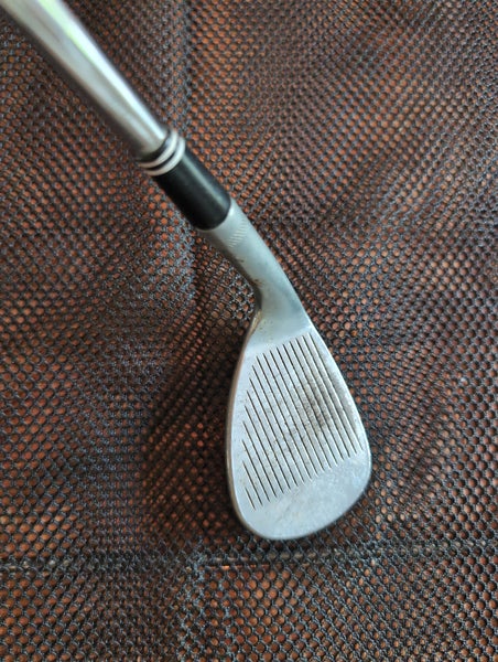 Men's Titleist Vokey Right Handed Wedge Regular Flex 58 Degree Steel Shaft (Used)