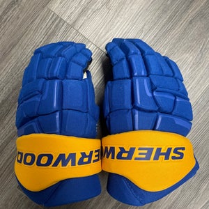 14" Sherwood Buffalo Sabres Gloves