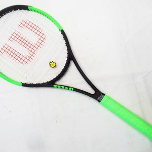 WILSON BLADE SERENA SW104 TENNIS RACQUET (4 1/4) NEW GRIP. JAPAN DEALER DEMO!!