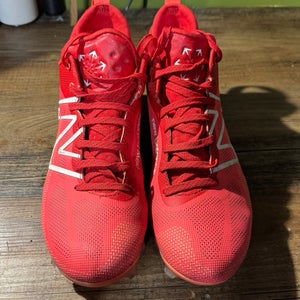 Red Men's Size M 11.5 (W 12.5) Adult New Balance Mid Top Freeze Molded Cleats (Used)