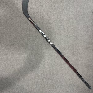 Junior CCM JetSpeed FT3 Pro Right Handed Hockey Stick P88  (Used)