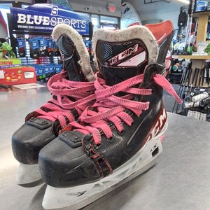 CCM (Used) Intermediate Junior Size 1 Hockey Skates