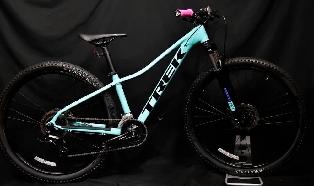 Bicycle Trek Marlin 5 Mujer 2020 TREK MARLIN GEN MTB BIKE SIZE X-SMALL, 35 CM, 16 SPEED, ALUM, FRONT SUSP SidelineSwap Buy And Sell On SidelineSwap Bicycle Trek Marlin 5 Mujer 2020 TREK MARLIN GEN MTB BIKE SIZE X-SMALL, 35 CM, 16 SPEED, ALUM, FRONT SUSP SidelineSwap Buy And Sell On SidelineSwap