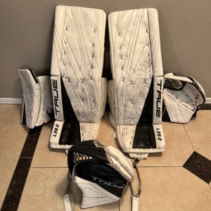 35" + 1.5” True L20.2 Regular Goalie Full Set  (Used)