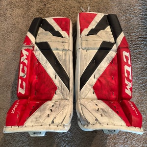 28" CCM Extreme Flex E5.5 Goalie Leg Pads (Used)