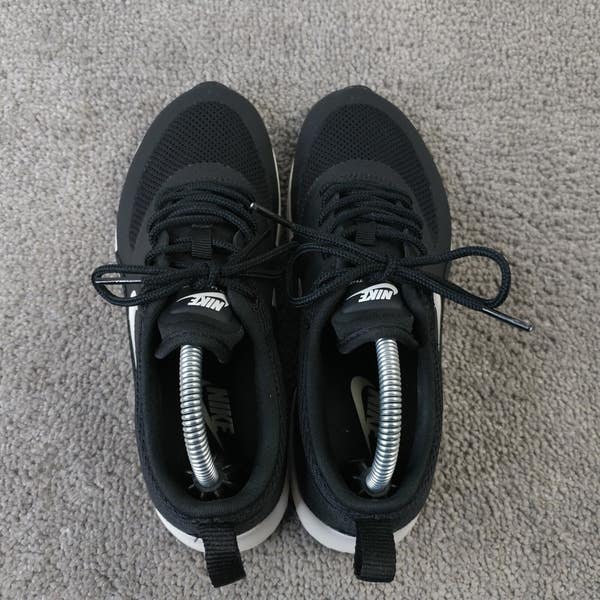 Nike Air Max Thea Women Size 6 Running Shoes Black Low Top Sneakers  599409-020 | SidelineSwap | Buy and Sell on SidelineSwap