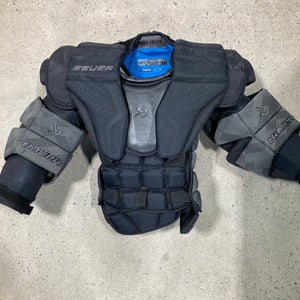 Intermediate XS Bauer Elite Goalie Chest Protector (Used)