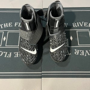 Men's  Size M 10.5 - Nike High Top Force Savage Elite 2 (Used)