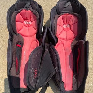 Senior Bauer Vapor X60 14" Shin Pads (Used)