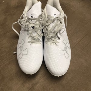 White Men's Size M 14.0 (W 15.0) Adult Under Armour Low Top Blur (Used)