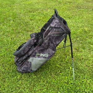 Ping hoofer lite black camo stand bag