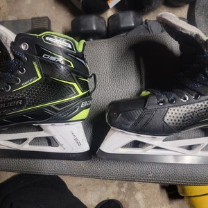 Bauer GSX Goalie Skates Extra Wide Width 9 (new upgraded steel)