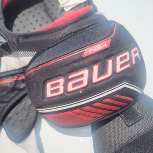 Large Junior Bauer NSX Shoulder Pads (Used)