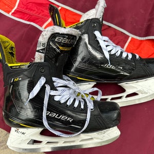 Bauer Supreme M4 Hockey Skates 10 (Used)