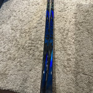 Senior CCM JetSpeed FT7 Left Hand Hockey Stick P29  (New)