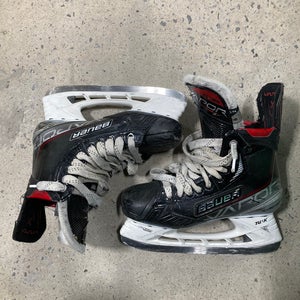 Senior Bauer Vapor 3X Hockey Skates Size 6 (Used)