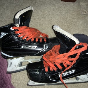 Bauer Supreme S190 Hockey Goalie Skates Size 6 (Used)