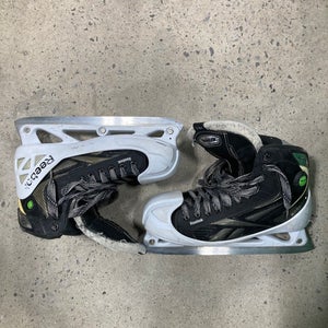 Senior Reebok 14K Hockey Goalie Skates Regular Width Size 6 (Used)