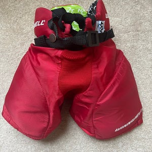 Winnwell Hockey Pants AMP500 Youth Small (used)