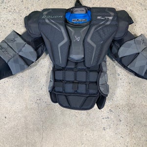 Intermediate Small Bauer Elite Goalie Chest Protector (Used)