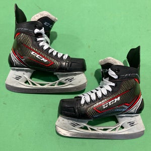 Used Junior CCM JetSpeed FT350 Hockey Skates Size 3