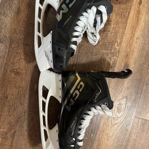 2023 CCM JetSpeed FT6 Pro Hockey Skates Extra Wide Width  Pro Stock 10 (New)