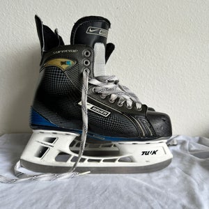 Bauer Supreme One35 Hockey Skates Extra Wide Width 5.5 (Used)