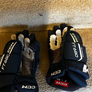 CCM FT 680 Gloves 12"  (Used)