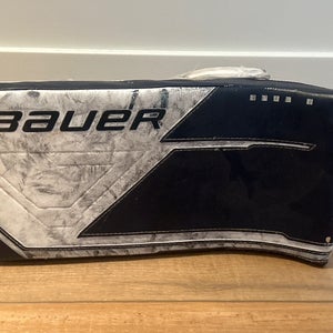 Lightly Used Bauer M5 Pro Intermediate Blocker