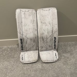 30" Bauer Supreme M5 Pro Goalie Leg Pads (Used)