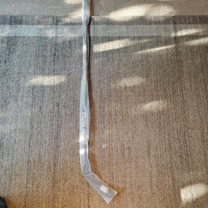 Brand New Senior Bauer Vapor Hyperlite 2 77 Flex Left Hand Hockey Stick P28 (New)