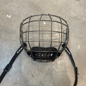 NEW CCM Fm500 Cage - Small