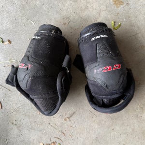 Small CCM RBZ 110 Elbow Pads (Used)