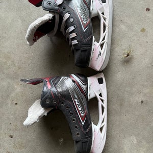 CCM Hockey Skates Size 1 (Used)