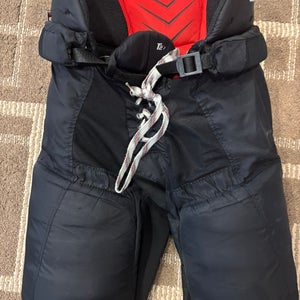 Small Senior CCM QLT 270 Hockey Pants  (Used)