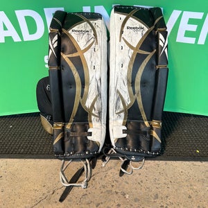 Black 28" Junior Reebok 7000 Jr Goalie Leg Pads (Used)