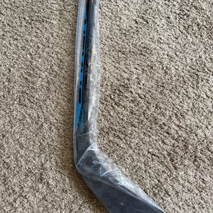 Senior Bauer Nexus Sync Right Handed Hockey Stick P92  (New)