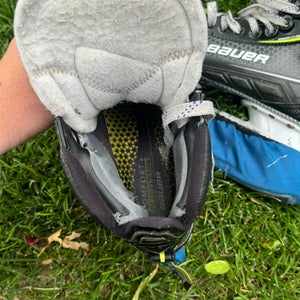 Bauer Hockey Goalie Skates 8 (Used)