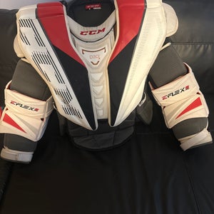 Medium  CCM Eflex 5 pro Goalie Chest Protector (Used)